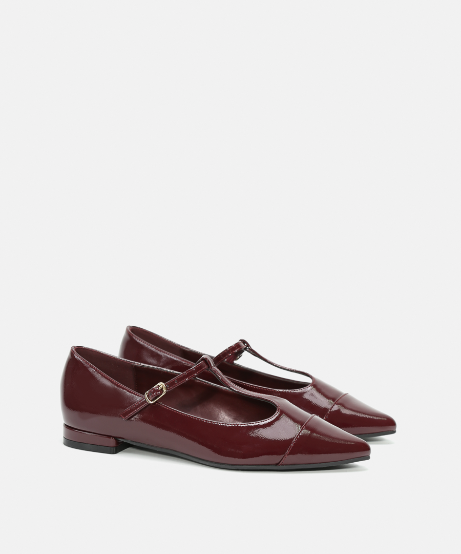 Merceditas T-Strap image number null